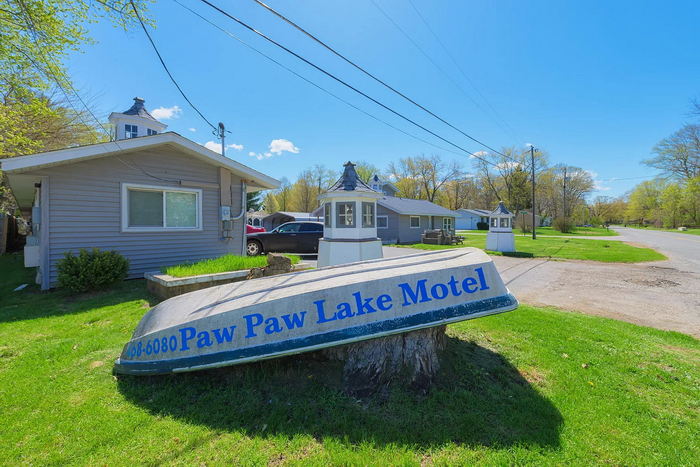 Wil-O-Paw Motel - Real Estate Listing Photo
